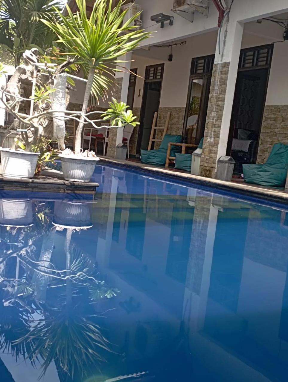 Hotel Wahyu Gili 1 Gili Trawangan Exterior foto